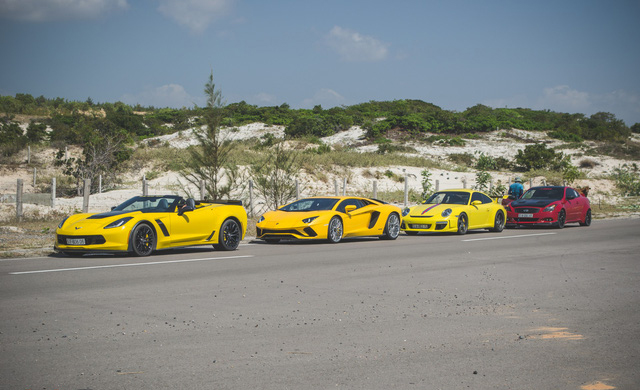 Lamborghini Aventador S cùng dàn siêu xe diễu hành tại Phan Thiết